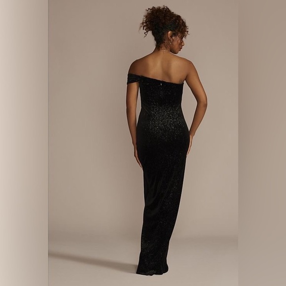 DB STUDIO one shoulder sparkle velvet sheath w/ slit dress - Picture 3 of 3